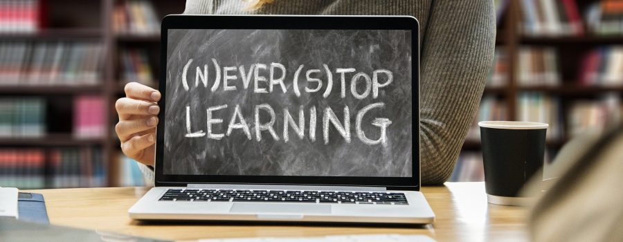 Így tanulj online – 7+1 tipp az eredményes otthoni online learninghez